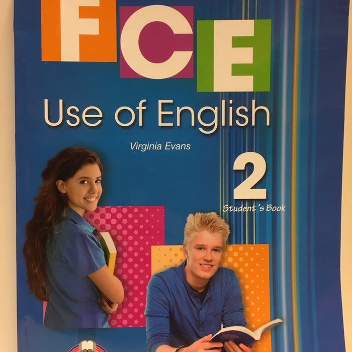 FCE USE OF ENGLISH 2 STUDENTS BOOK..